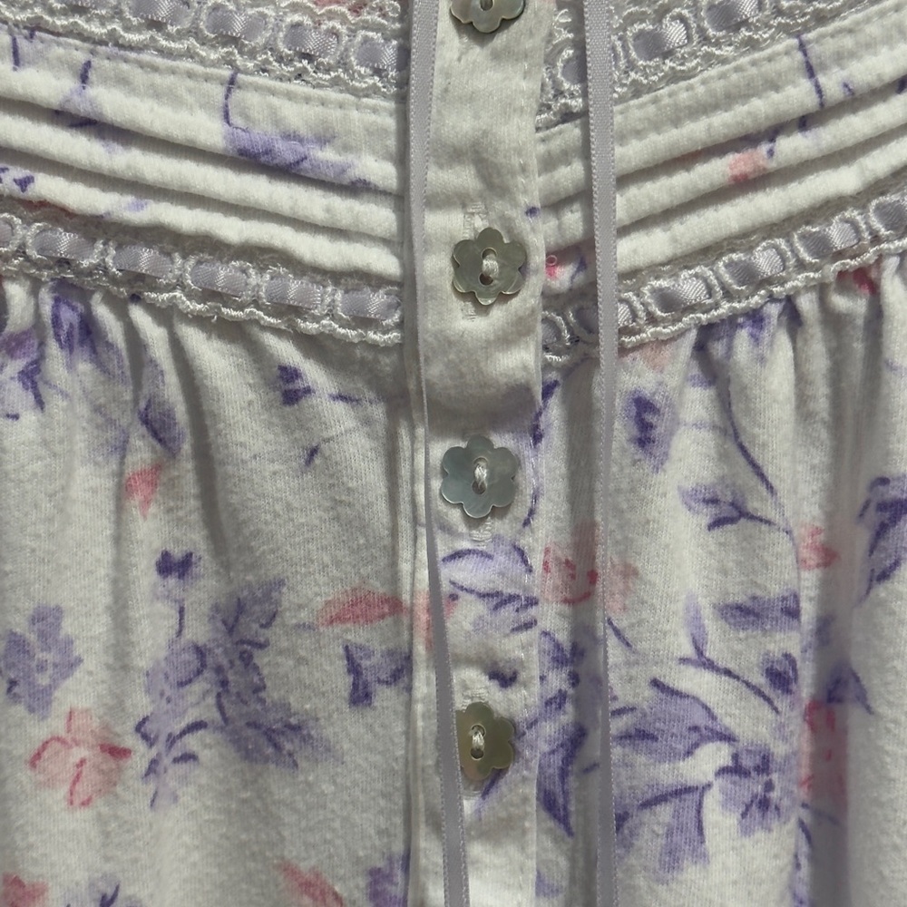 Eileen West White LilacCap Sleeve Chemise - Picture 3 of 6
